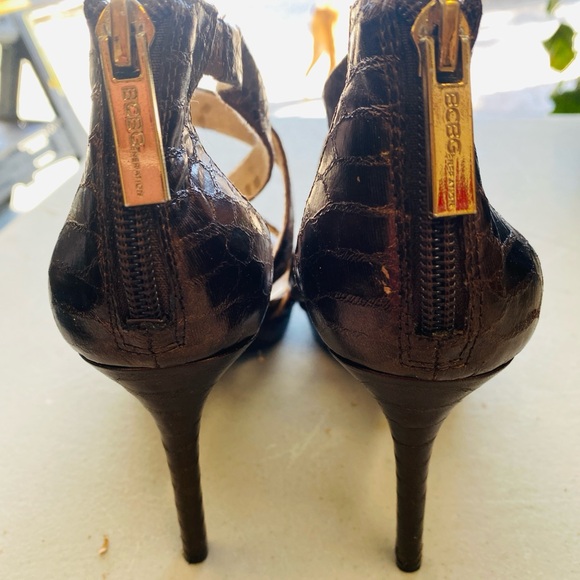 BCBG Generation brown- sharp, sexy 5” heels. 
Worn it a few times, comfortable! - Picture 3 of 3